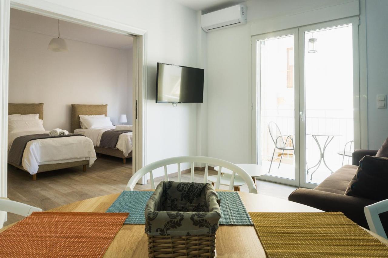 Comfort Zone Apartment In The Heart Of Atene Esterno foto