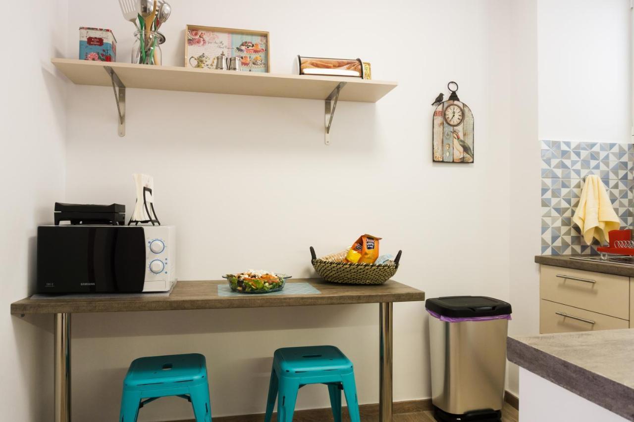 Comfort Zone Apartment In The Heart Of Atene Esterno foto